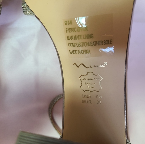 Nina Silver Chunky Rhinestones Heels 🤍🌴 - Picture 7 of 9